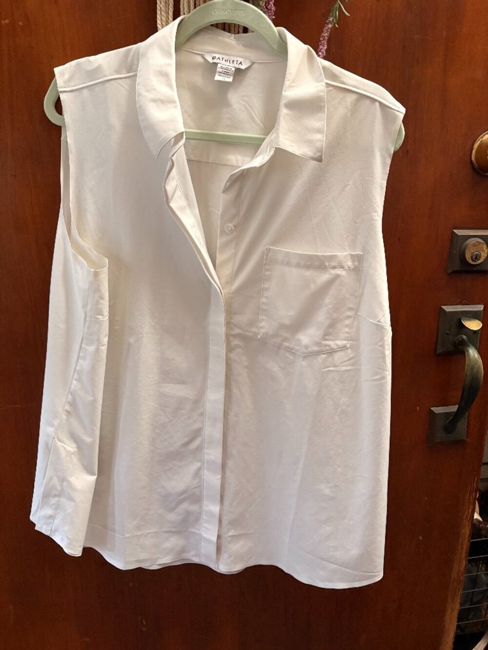Athleta Sleeveless Button Up Collared Shirt - Everlasting Tank